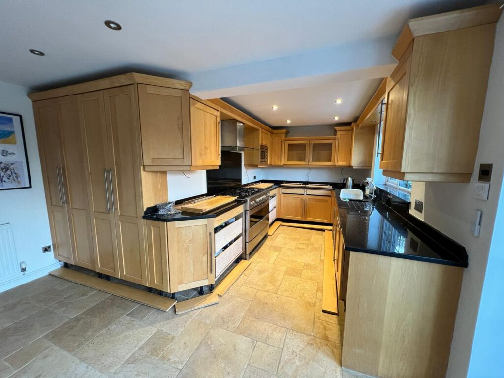 Kitchen Spraying Kitchen & Cupboard Spraying Nottingham